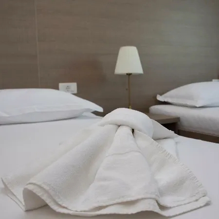 Hotel Narenta 3*